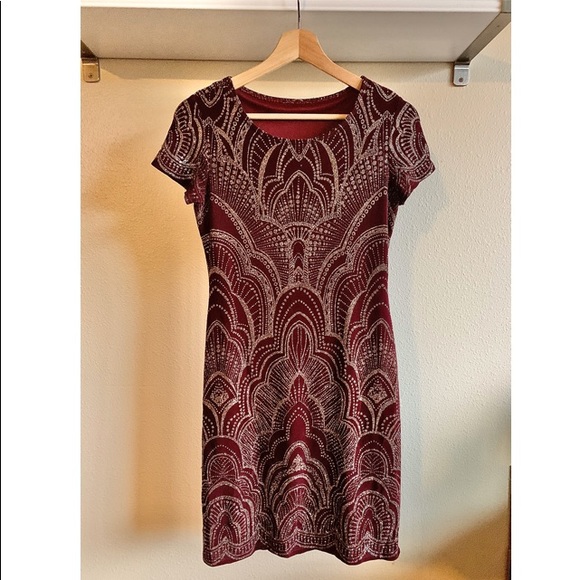 🍯 Vintage Detailed Sparkling Dress - Picture 1 of 4